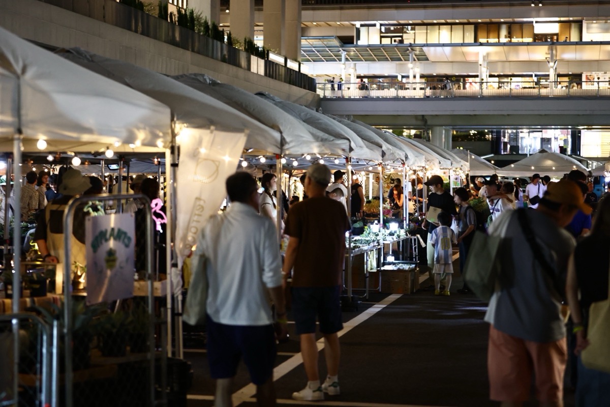 ボタニカル夜市 過去の様子